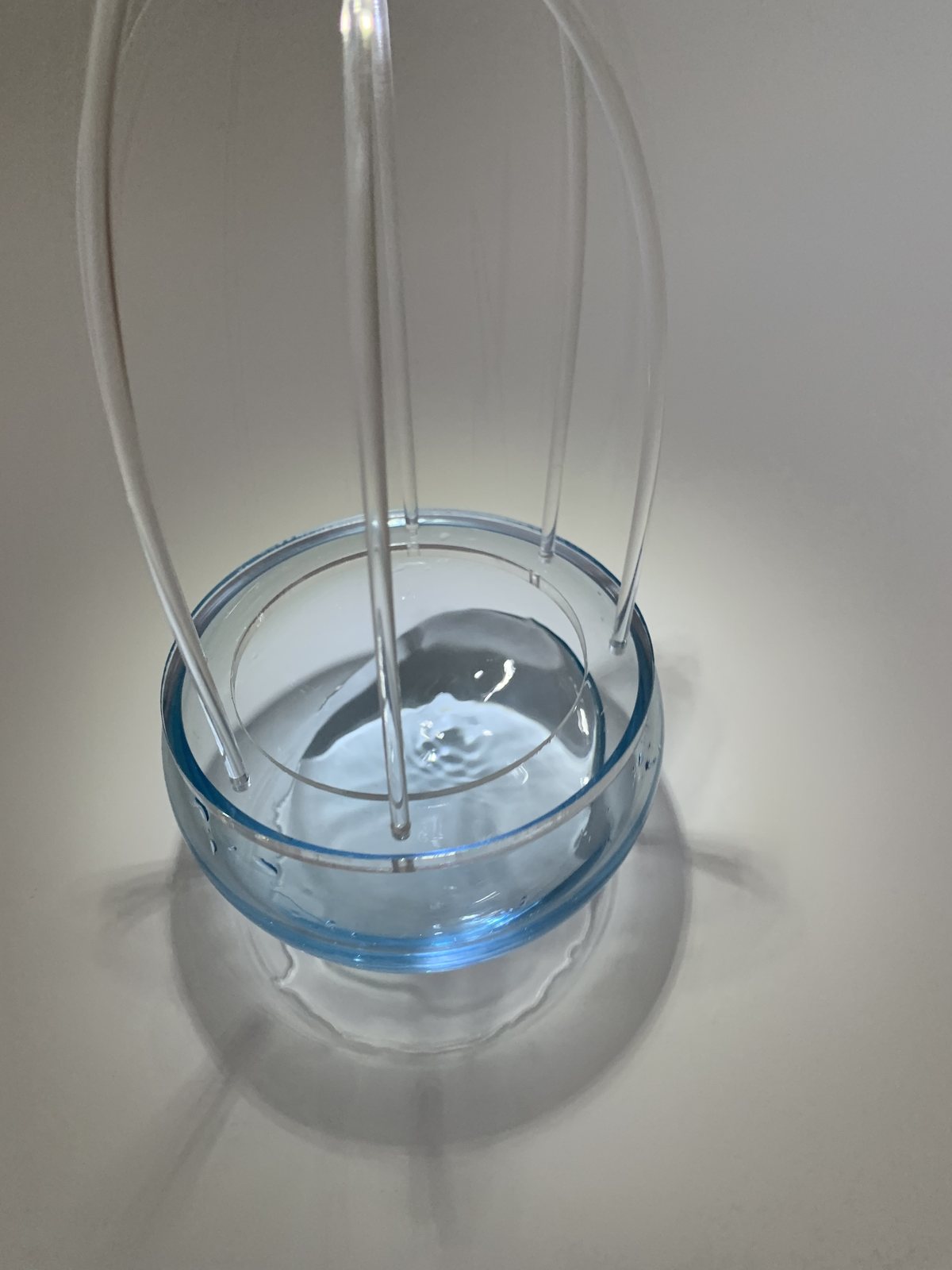 Glass, Light and Water — Kinetic Sculpture, 2020, designed by Diana Zillner (1)